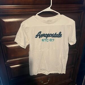 Aeropostale White Graphic T-Shirt